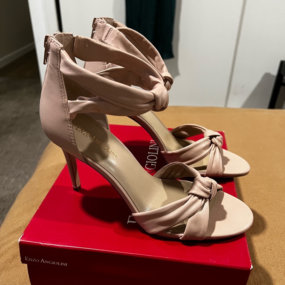 Enzo Angiolini Blush Nude Heels